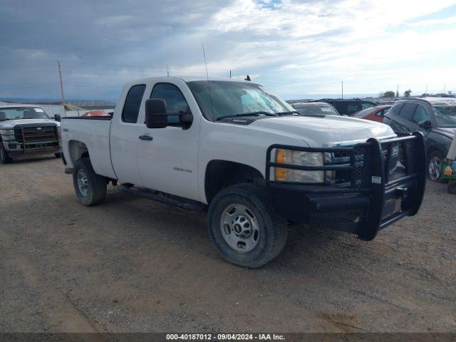  Salvage Chevrolet Silverado 2500