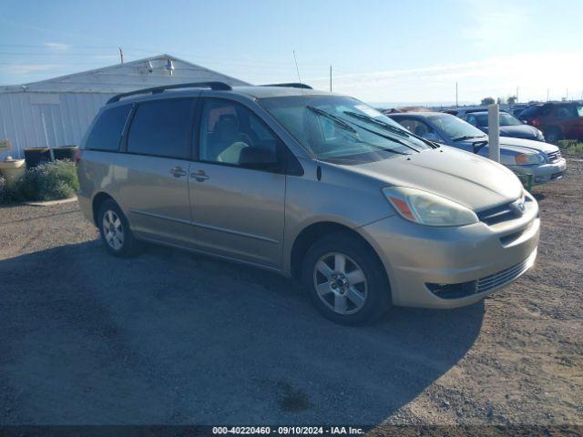  Salvage Toyota Sienna