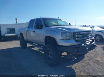  Salvage GMC Sierra 2500