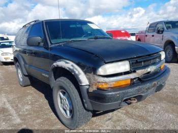  Salvage Chevrolet Blazer