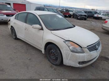  Salvage Nissan Altima