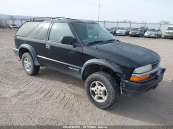  Salvage Chevrolet Blazer