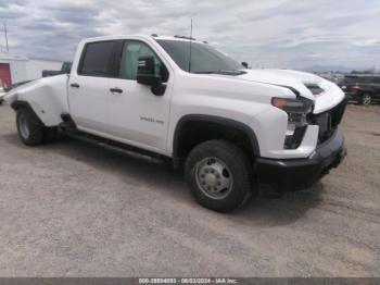  Salvage Chevrolet Silverado 3500