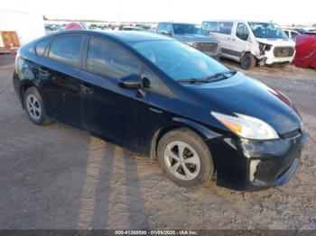  Salvage Toyota Prius