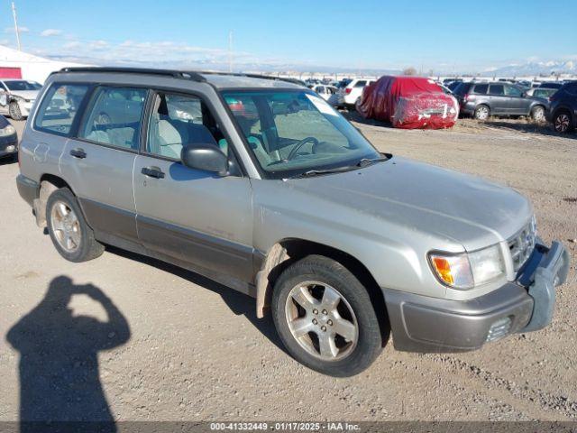  Salvage Subaru Forester