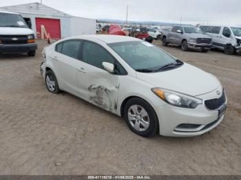  Salvage Kia Forte