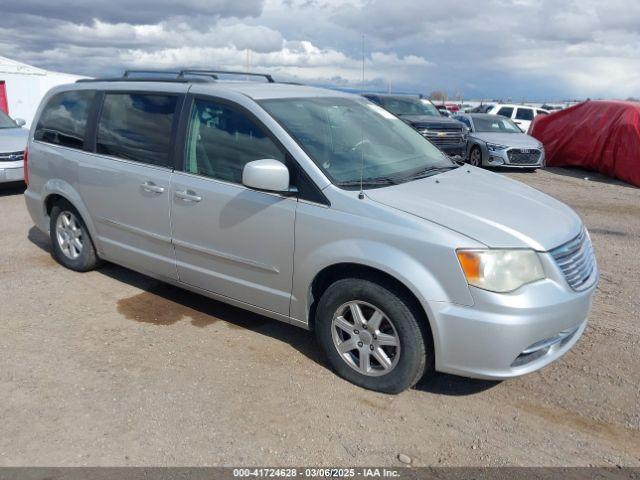  Salvage Chrysler Town & Country