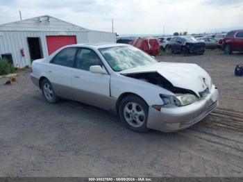 Salvage Lexus Es