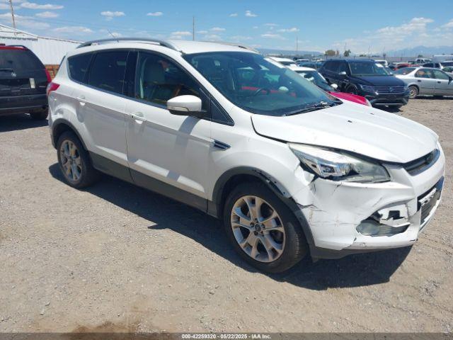  Salvage Ford Escape