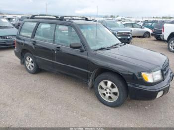  Salvage Subaru Forester