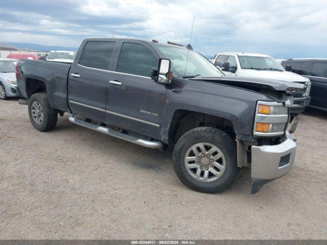  Salvage Chevrolet Silverado 2500