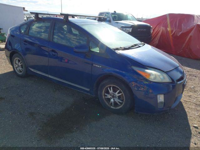  Salvage Toyota Prius