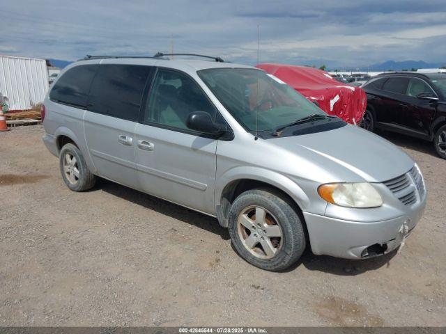  Salvage Dodge Grand Caravan