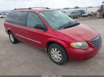  Salvage Chrysler Town & Country