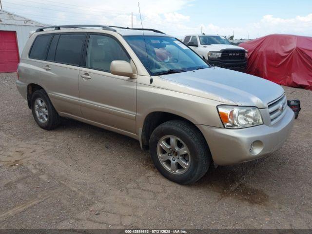  Salvage Toyota Highlander