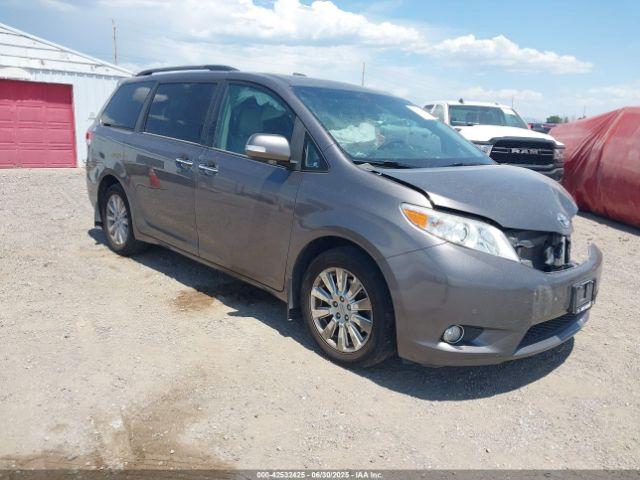  Salvage Toyota Sienna