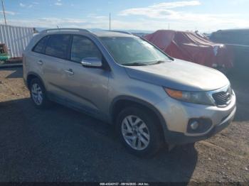  Salvage Kia Sorento