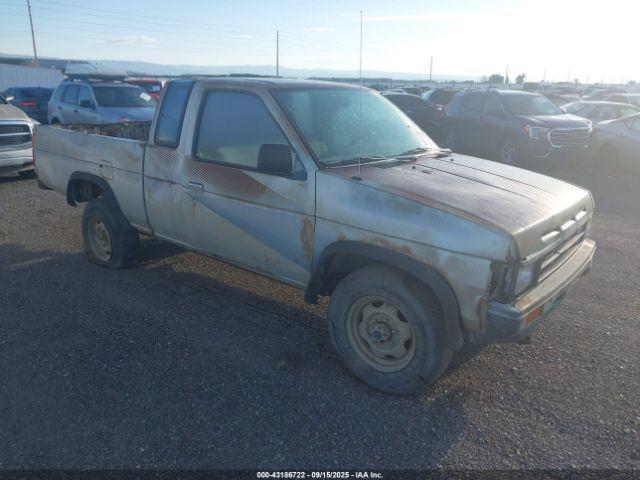  Salvage Nissan D21