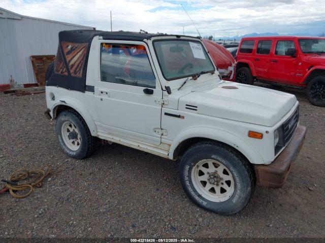  Salvage Suzuki Samurai