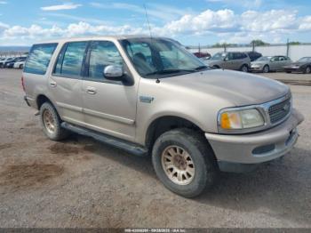  Salvage Ford Expedition