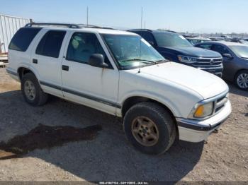  Salvage Chevrolet Blazer