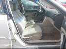 Subaru Outback 2.5i Image 4