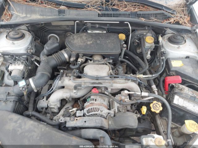 Subaru Outback 2.5i Limited Image 8