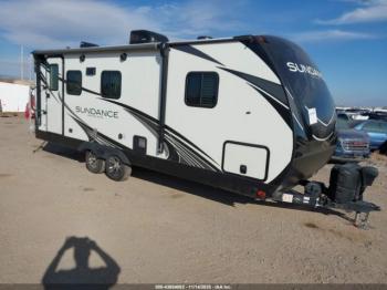  Salvage Heartland Rv Sundance Ultra Lite 221rb