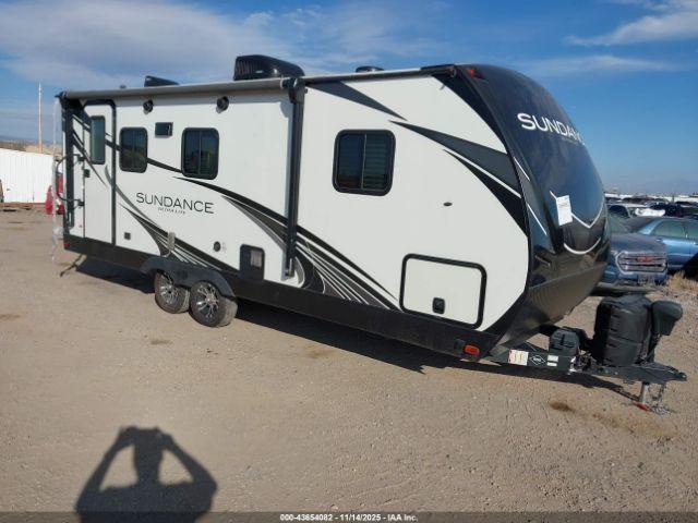  Salvage Heartland Rv Sundance Ultra Lite 221rb