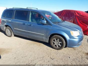  Salvage Chrysler Town & Country