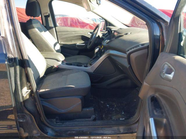 Ford Escape Se Image 8