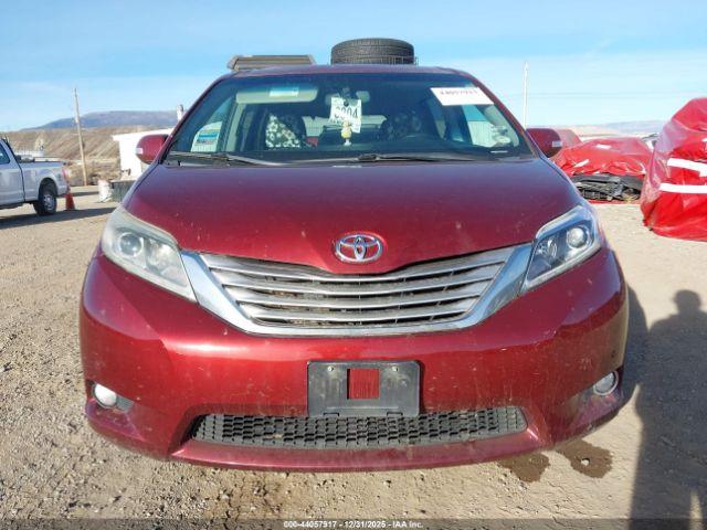 Toyota Sienna Limited Premium 7 Passenger Image 8