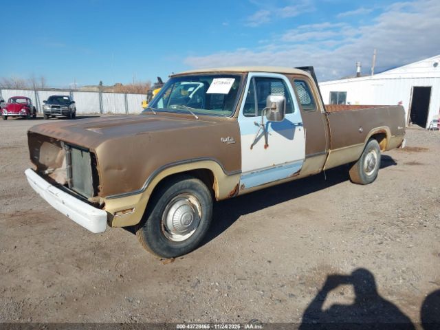 Dodge D150 Image 14